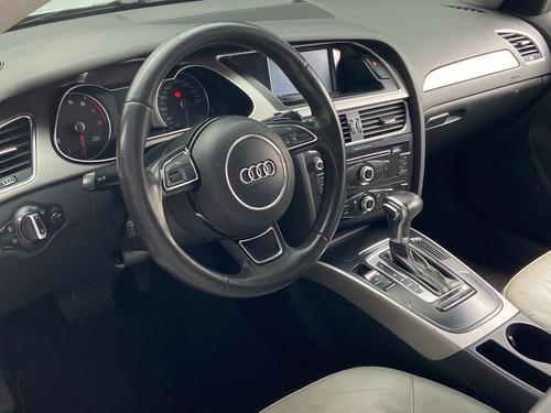 Audi A4 2.0 Tfsi Attraction Multitronic 4p