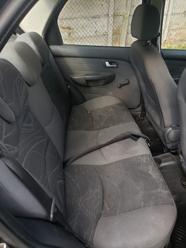 Fiat Siena 1.4 Attractive 2015 Nafta / Gnc 67407899