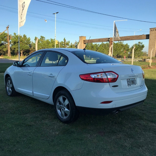 Renault Fluence Confort Plus 1.6 16v -sedán 4 Ptas