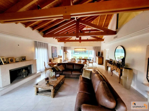 Excelente Casa En Venta En River Oaks 6 Ambientes Con Pileta