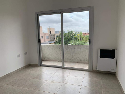 Duplex A Estrenar - Lomas Del Chateau (2 Dorm - 2 Baños Cochera)