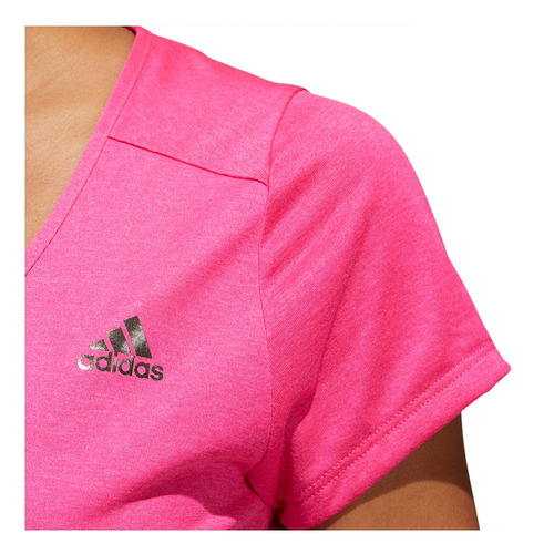 Remera adidas Essential Mujer