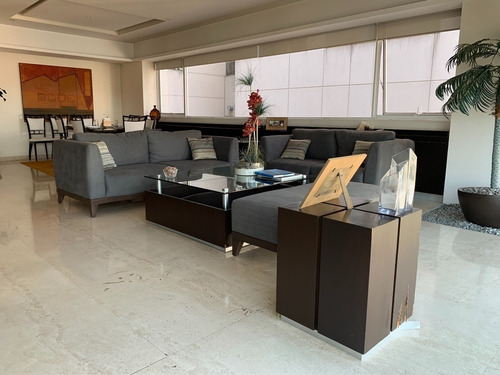 Amplio Departamento A La Venta En Privada Del Bosque