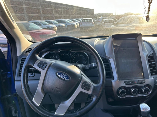 Ford Ranger XLT 2.5