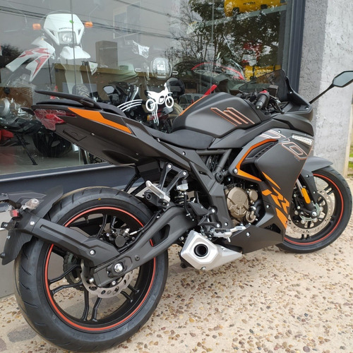 Imagen 2 de 7 de Voge 300 Rr - 0km - 300rr - Consultar Financiación Bbva
