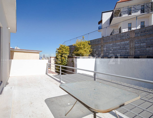 Casa En Venta En Fraccionamiento Monte Vesubio Chihuahua, Chih.