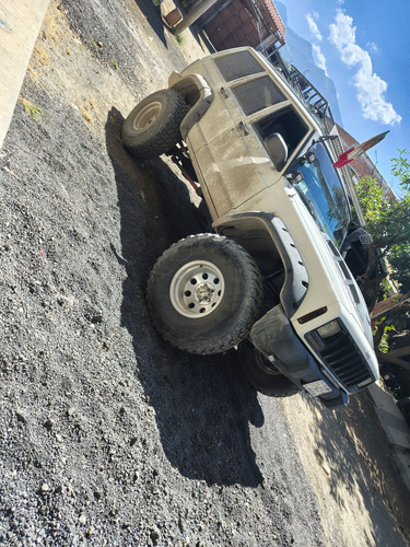 Jeep Cherokee Cherokee Sport 4x4 At