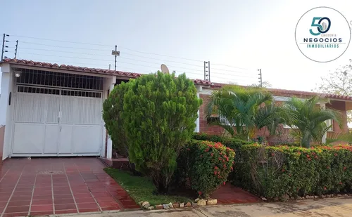 Casa Familiar En La Guardia