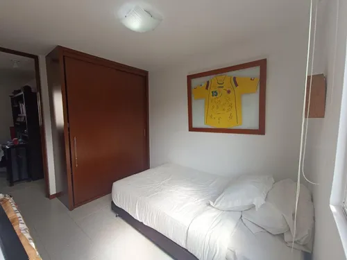 Apartamento En Venta En Los Colores. Cod V12009
