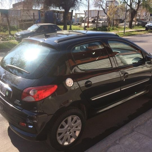 Peugeot 207 1.6 110 Feline 5p