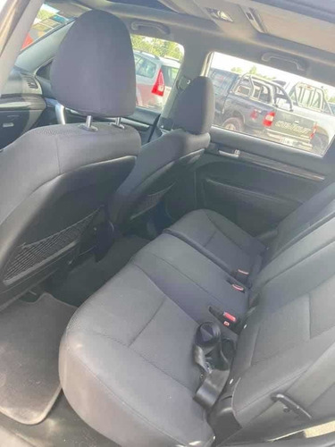Kia Sorento 2.4 Ex 4x2 6at 2013