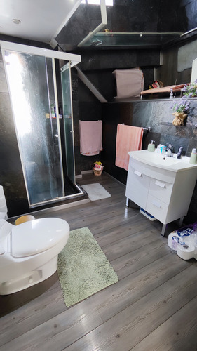 Casa El Olmo Peñalolén Amplio Dormitorio