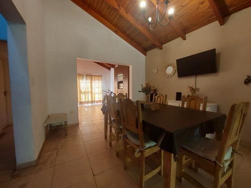 Venta Casa 3 Dorm B° Parque Capital C/pileta