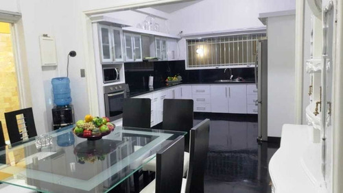 Imagen 5 de 15 de Venta Casa Urb. Trigal Centro, Valencia