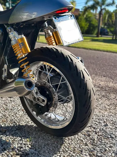Triumph Thruxton 1200r