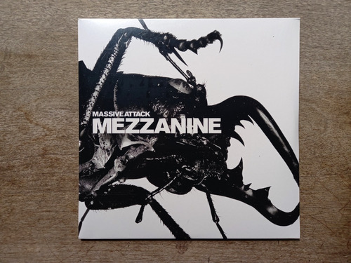 Disco Lp Massive Attack - Mezzanine (2017) Eu Sellado R63