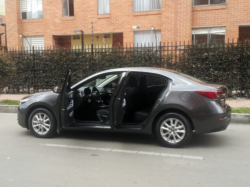 Mazda 3 Touring Tp 2000cc Sd Fe
