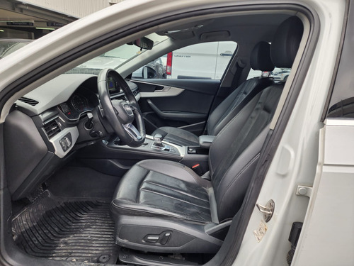 Audi A4 2.0 T Select 190hp Dsg