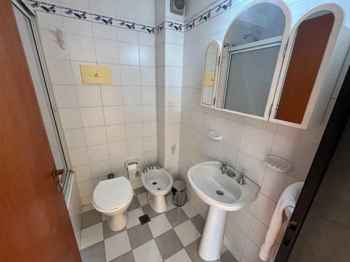 Casa Amoblada En Alquiler 3 Dorm - Bv. Oroño