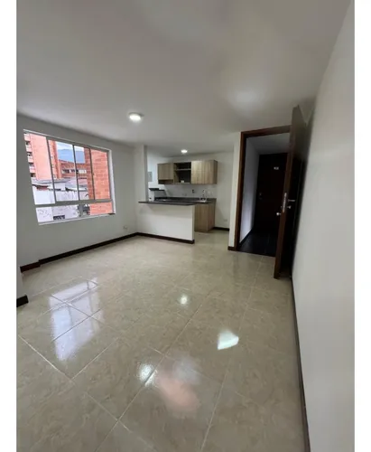 Apartamento Para La Venta En Laureles