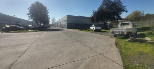 Amplia Bodega Industrial Con Oficinas Para Tus Operaciones