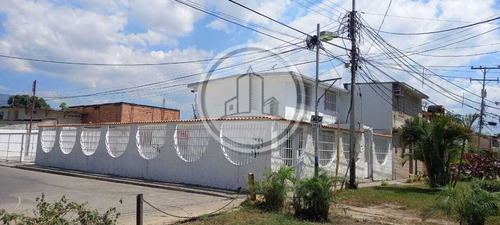 En Venta Casa De Oportunidad En Urb.las Acacias, Maracay 005jsc