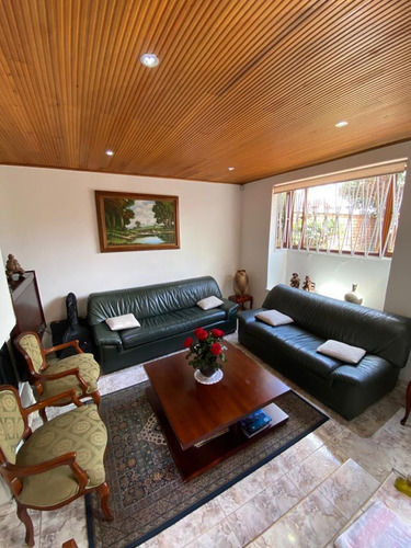 Imagen 8 de 17 de Casa En Venta En Bogotá Cedritos. Cod 100701259