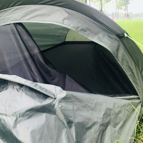 A Barraca De Mochila Leve Para Acampar