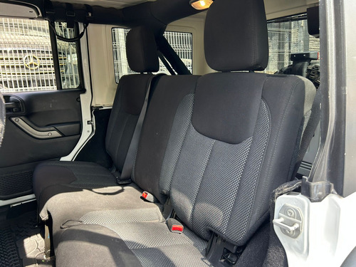 Jeep Wrangler 3.6 Unlimited Black Bear 4x4 At