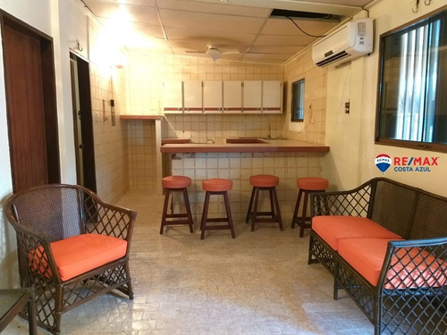 Se Vende Apartamento Acogedor, Excelente Ubicacion, En Tucacas, Residencia Los Mangles.