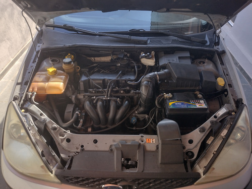 Ford Focus 1.6 Se Plus Flex 5p