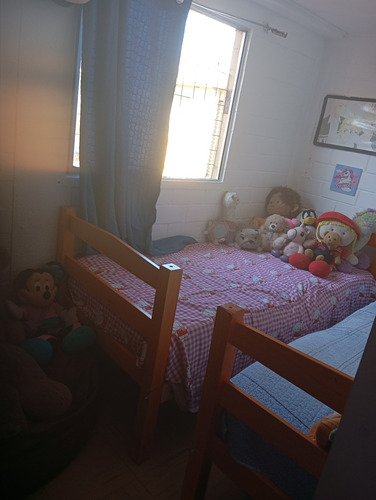 Vendo Departamento En Cerrillos Tercer Piso 1100 Uf.