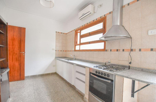 Ph Venta 2 Dormitorios 1 Baño Patio 81 Mts 2 Cubiertos 100 Mts 2 Totales - La Plata