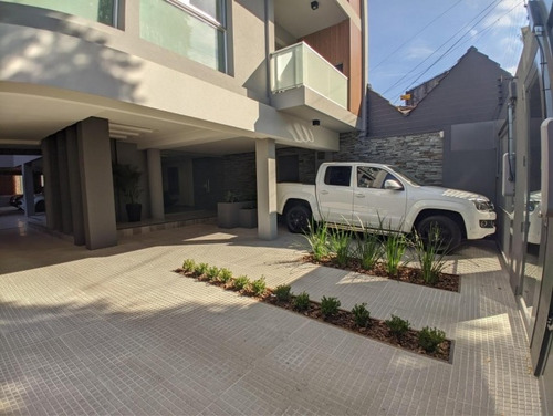 Imagen 2 de 11 de Valor Actualizado - Semipiso De 3 Amb C/cochera A Estrenar