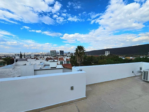 Vendo Casa En Claustro Del Sur, Querétaro