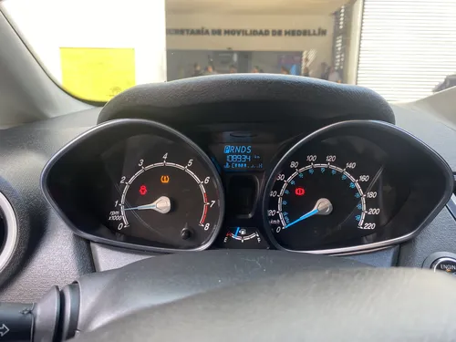Ford Fiesta 1.6 Titanium At