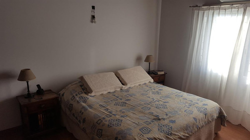 Imagen 24 de 30 de Casa 4 Ambientes En Venta - Bella Vista