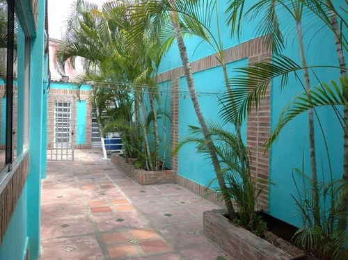 Imagen 30 de 30 de Casa En Venta Castillejo Mls #22-18431 Sonia León 0412-710.58.02