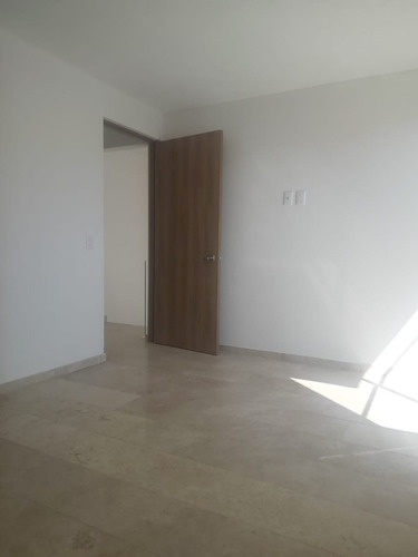 Imagen 8 de 12 de Venta De Hermosa Casa En Lomas De Angelopolis Iii