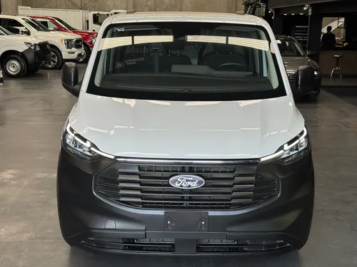 Transit Custom Van Corta, L4, 2.2t, Diésel Tm