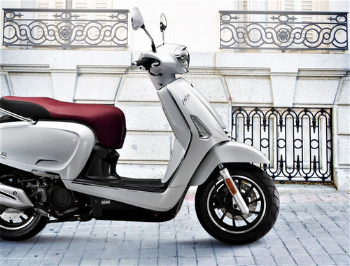 Imagen 7 de 15 de Kymco New Like 150i Scooter 0km No Vespa Styler Agility Um