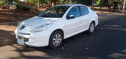 Imagem 1 de 6 de Peugeot 207 Passion 2013 1.4 Xr Flex 4p