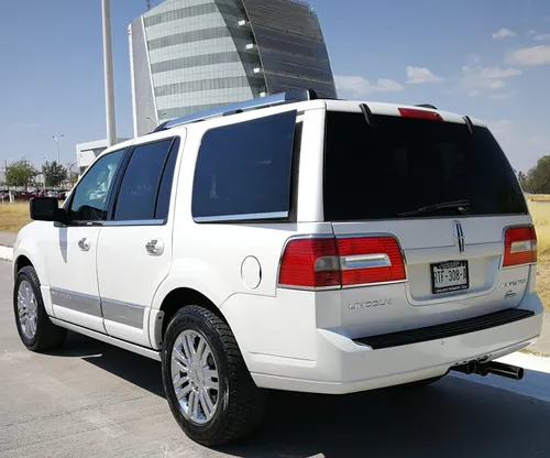 Lincoln Navigator Vagoneta Qc Dvd R-20 Lujo L 4x2 At
