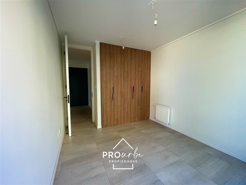 Departamento En Venta De 3 Dorm. En Lo Barnechea