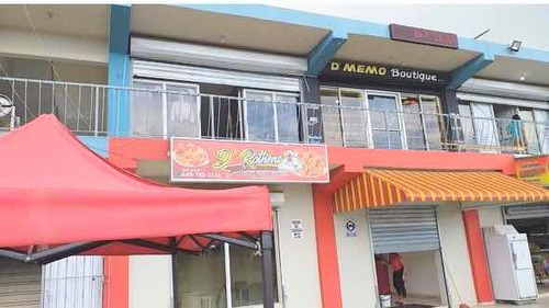 Vendo Plaza Comercial En La Avenida Hipica