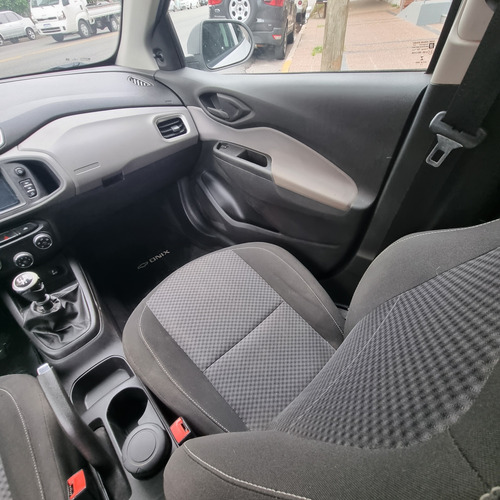 Chevrolet Onix 1.4 Lt 98cv