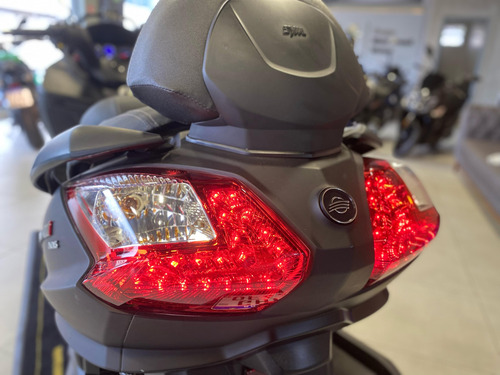 Dafra Maxsym 400-2023-24.900km-completa-ny