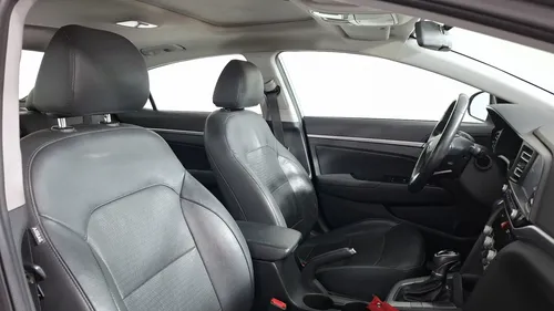 Hyundai Elantra 2.0 LIMITED TECH NAVI AUTO
