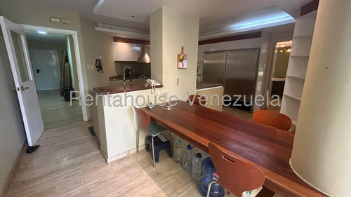 Apartamento En Venta Urb. La Lagunita Country Club, Caracas. 25-22426 Yf