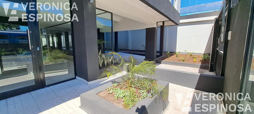 Departamento De Un Ambiente En Venta, Ituzaingo